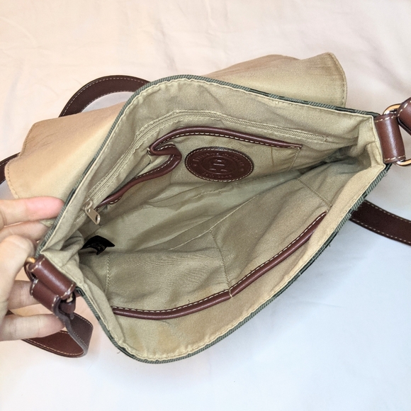 Etienne Aigner Green Crossbody Bag with Brown Leather Trim - Picture 8 of 11